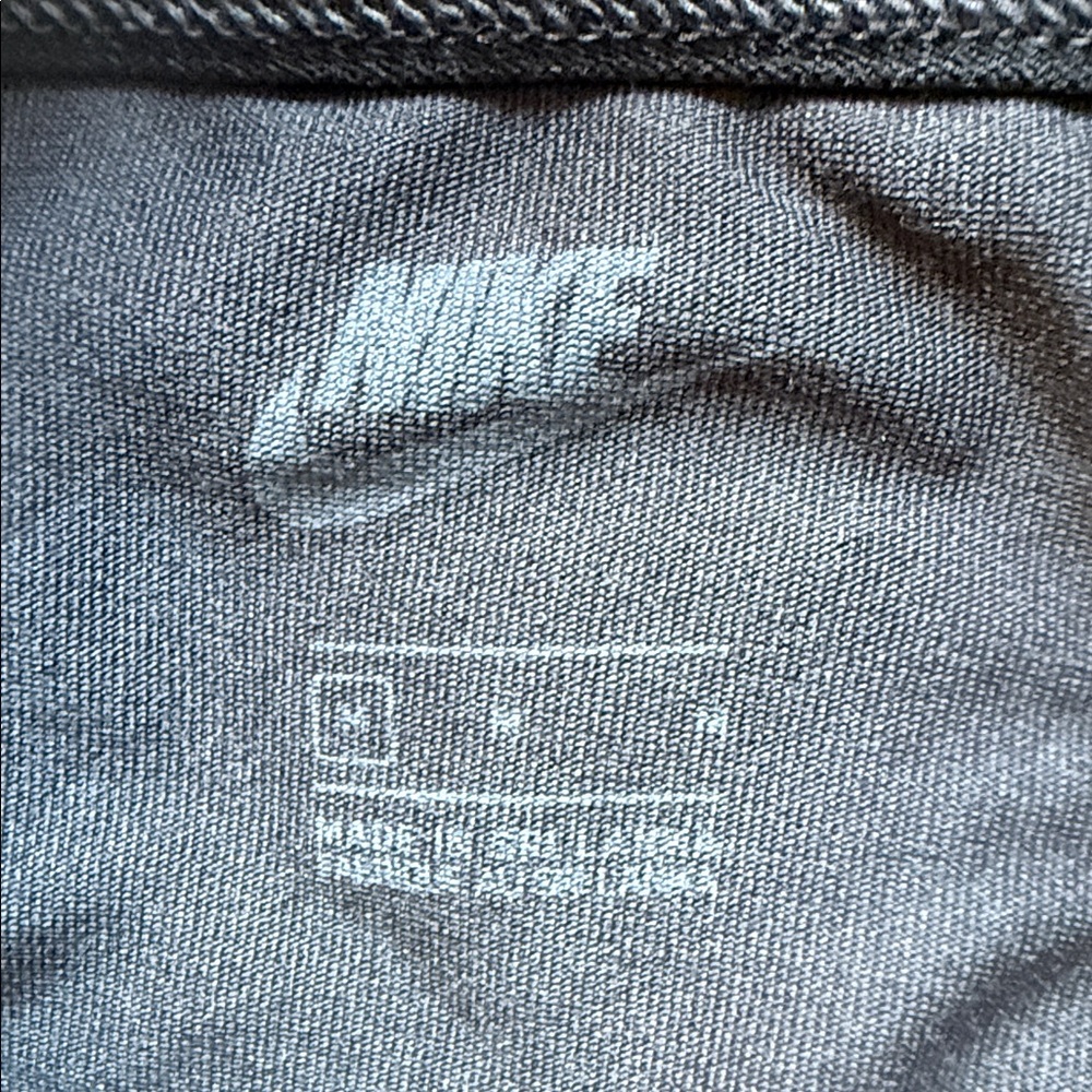 Nike Logo Slim Fit Mid-Rise Leggings - Picture 6 of 8